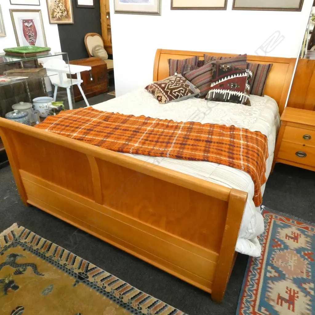 ROSE & HEATHER BED WITH DRAWERS UNDER AND MATTRESS L. 2000MM X 1500MM Image 1++