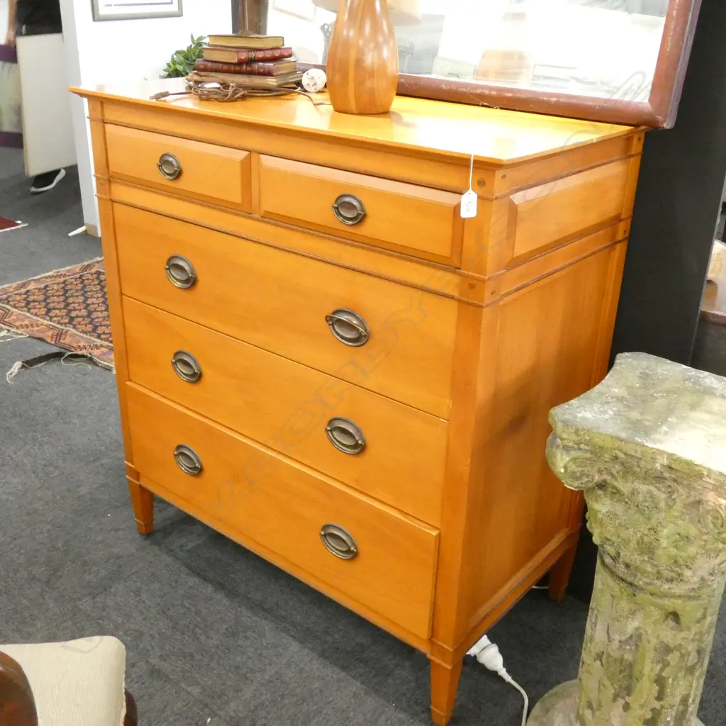 ROSE & HEATHER CHEST OF DRAWERS W. 985MM Image 1++