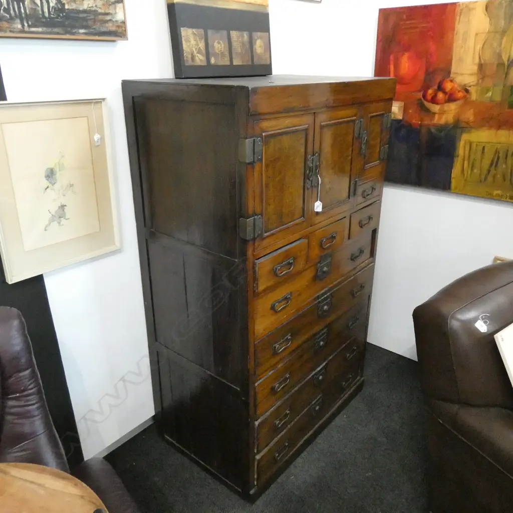 LARGE ORIENTAL CHEST H. 1525MM W. 895MM Image 1++