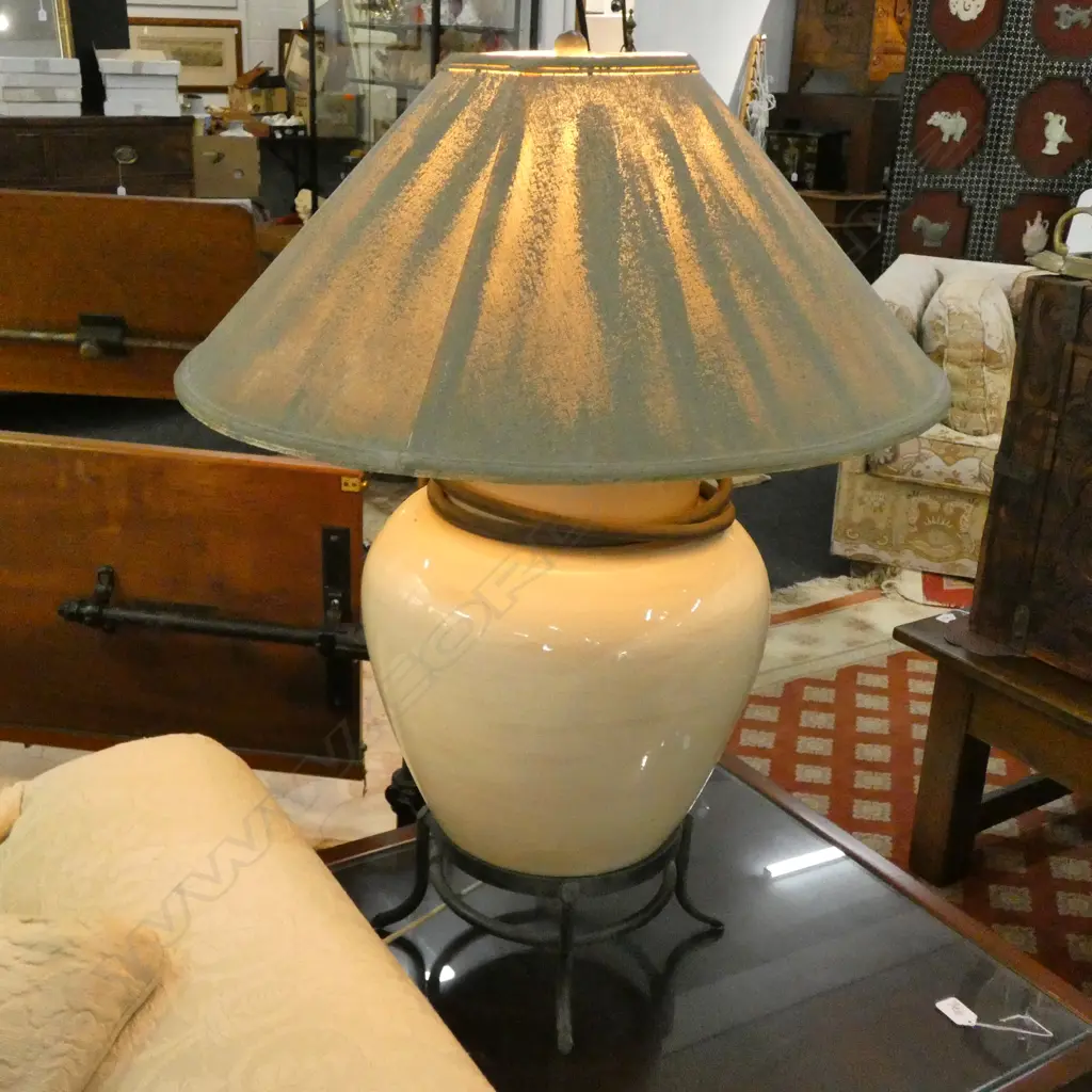 PR CRACKLE GLAZE LAMPS ON STANDS H. 800MM Image 1++