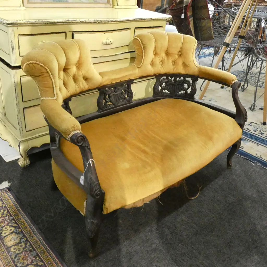 VICTORIAN LOVESEAT L. 1115MM Image 1++