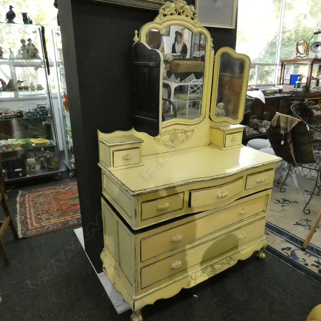 CHINESE YELLOW DRESSER WITH MIRROR W. 1115MM  Image 1++