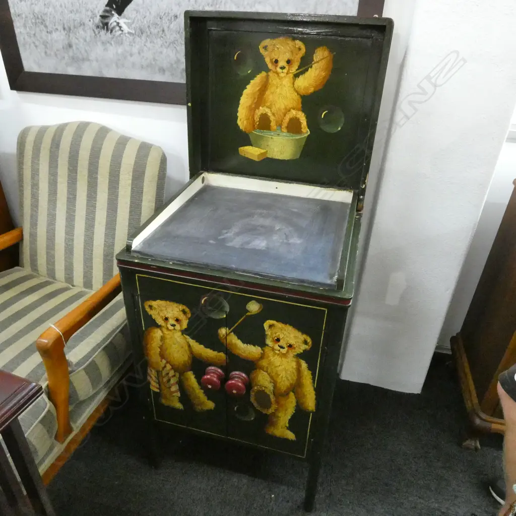 '1926' DECORATIVELY PAINTED BLACKBOARD CUPBOARD Image 1++