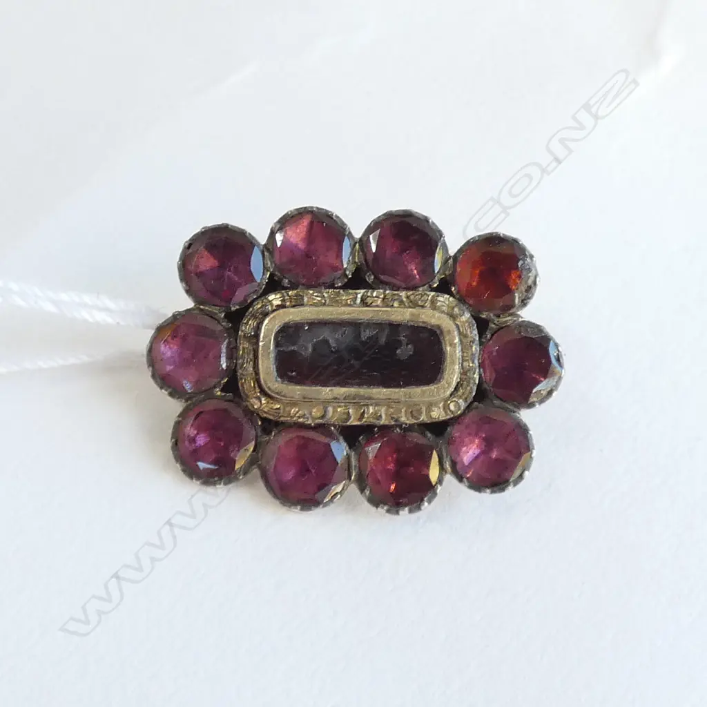 GEORGIAN GOLD PLATED MOURNING BROOCH Image 1++