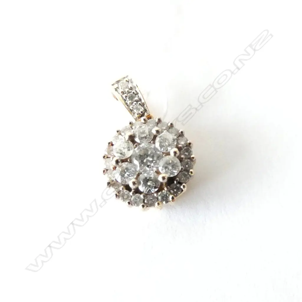 14K GOLD & DIAMOND PENDANT (V.APPROX 1CT tdw) Image 1++