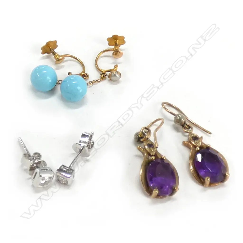 3 PAIRS EARRING DIAMOND 18CT WHITE GOLD, AMETHYST 9CT PALE BLUE GLASS 9CT Image 1++