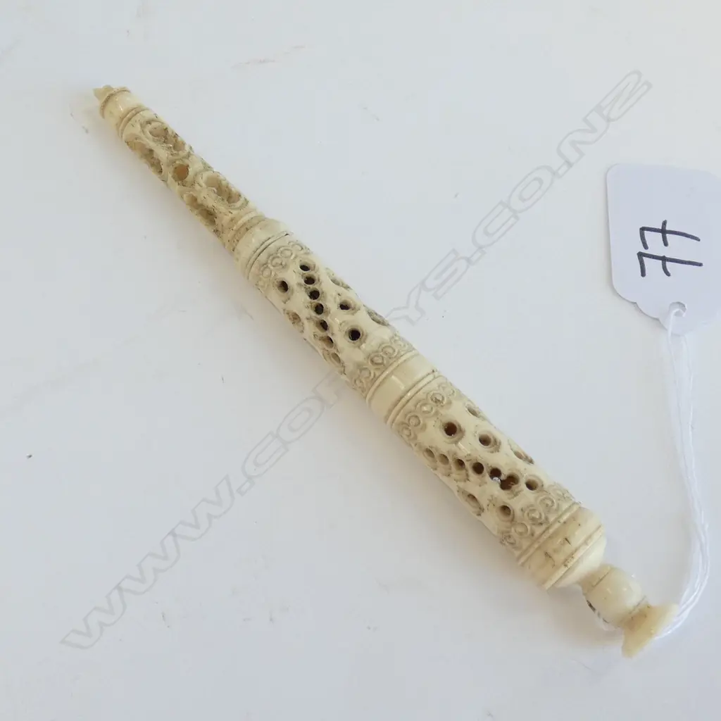 LONG VINTAGE CARVED BONE DIP PEN UNSCREWS A.F Image 1++
