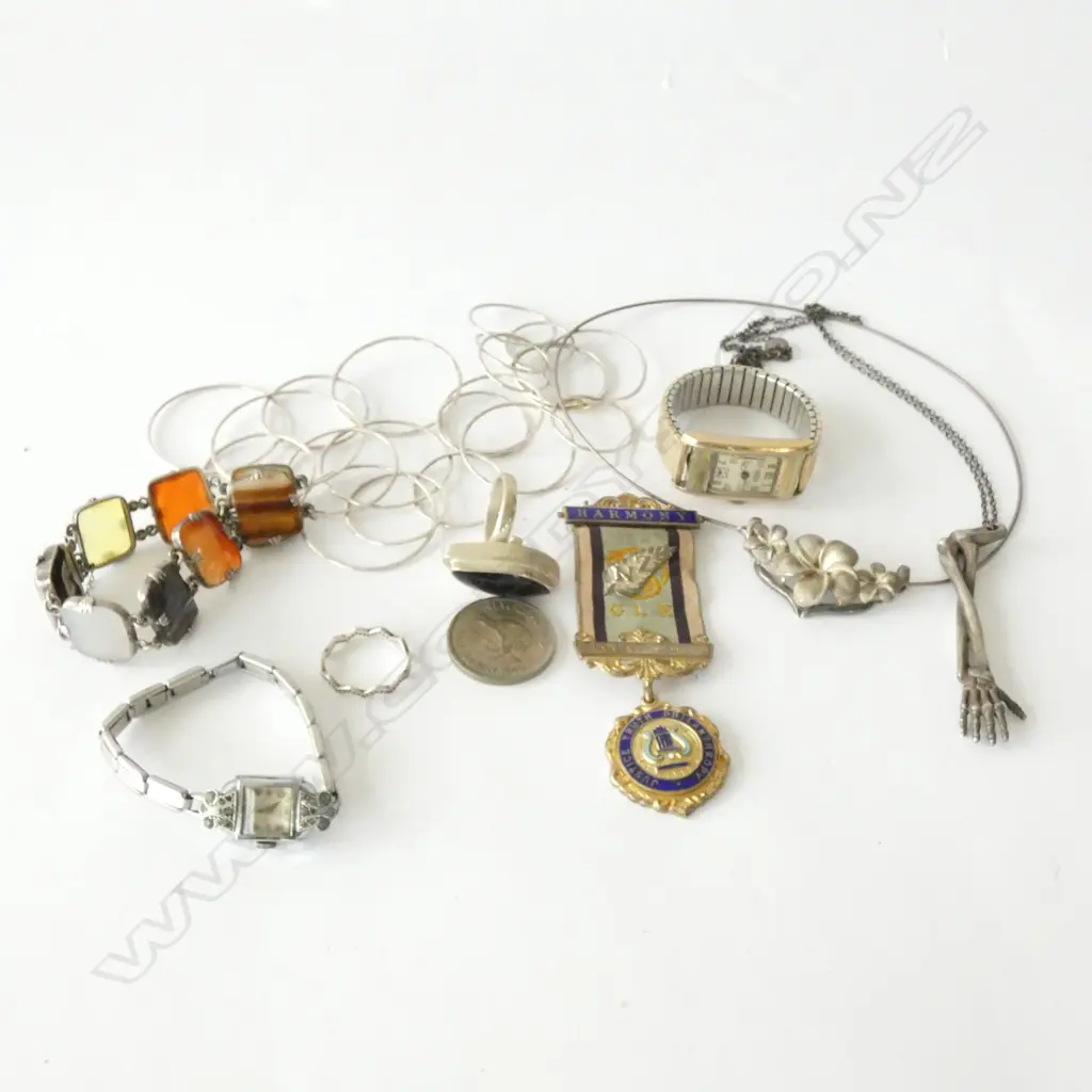 2 WATCHES, 3 STG 925 NECKLACES, BRACELET, BADGE, 2 925 RINGS, FLORIN Image 1++