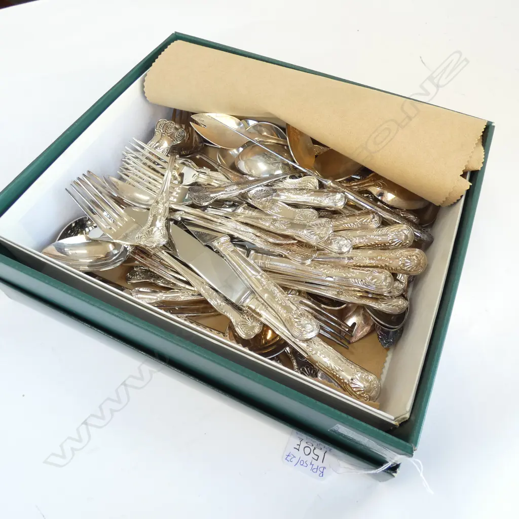 W. A. ROGERS EP CUTLERY IN BOX Image 1++