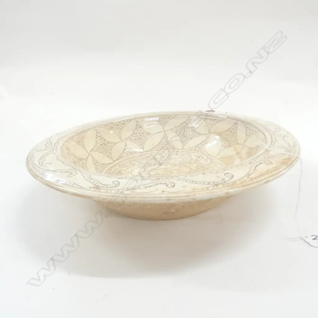 ORIENTAL BOWL 340MM DIA Image 1++