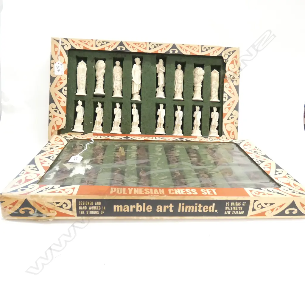 POLYNESIAN CHESS SET RESIN  Image 1++