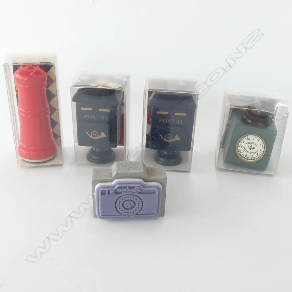 LOT OF NOVELTY INK STAMPS Image 1++
