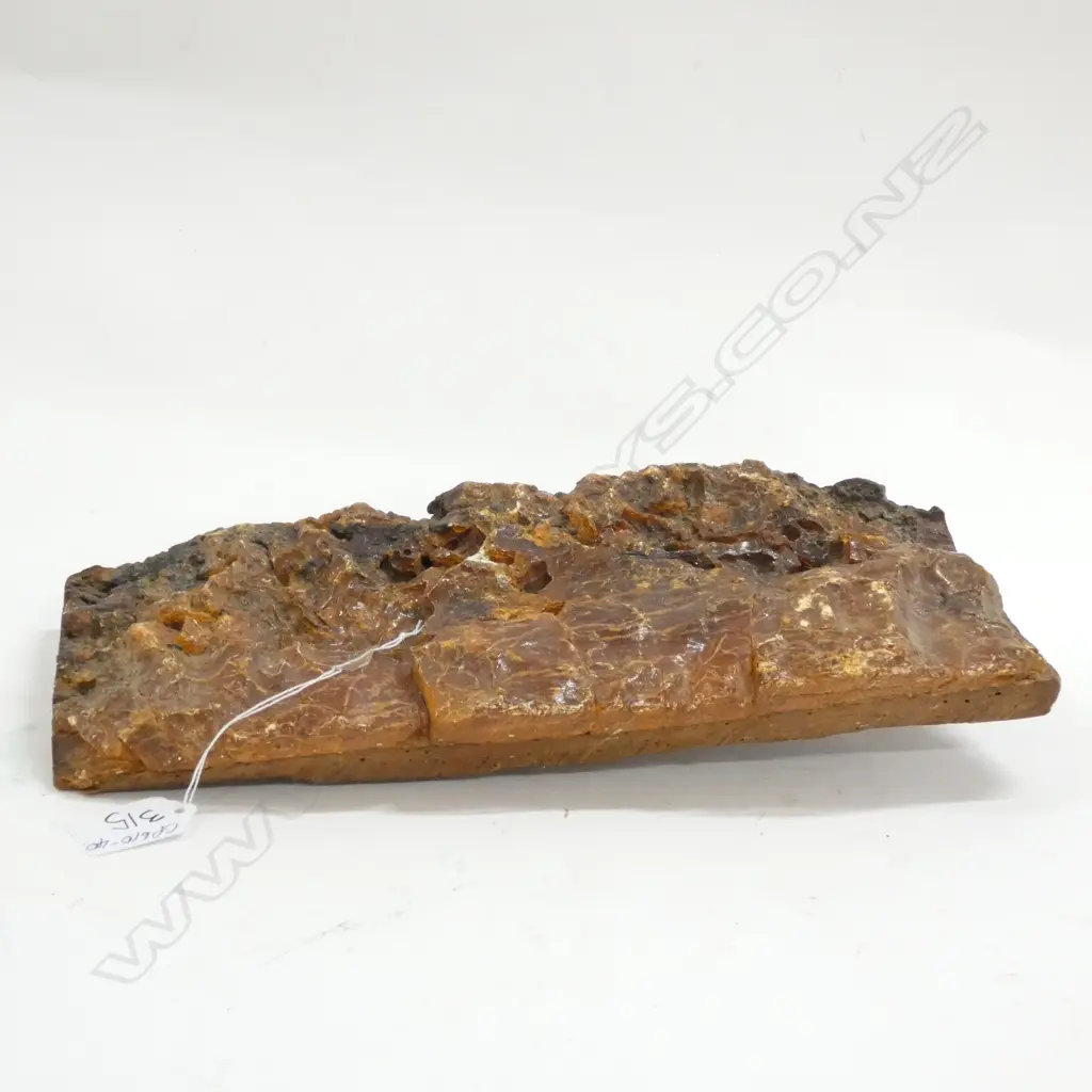 KAURI GUM SLAB WITH WOOD ATTACHED 330 X 140 X 60mm Image 1++