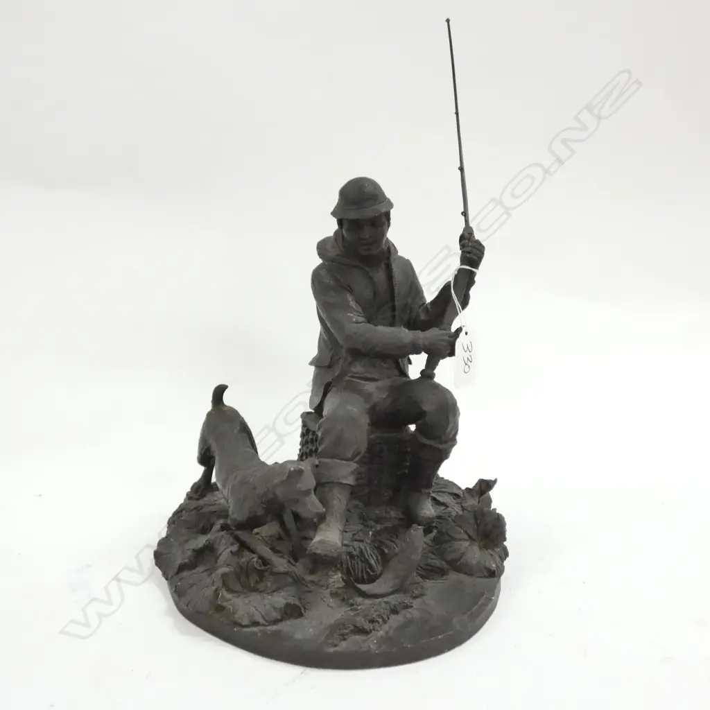 J.B BROMLEY RESIN SCULPTURE OF FISHERMAN & DOG a/f Image 1++