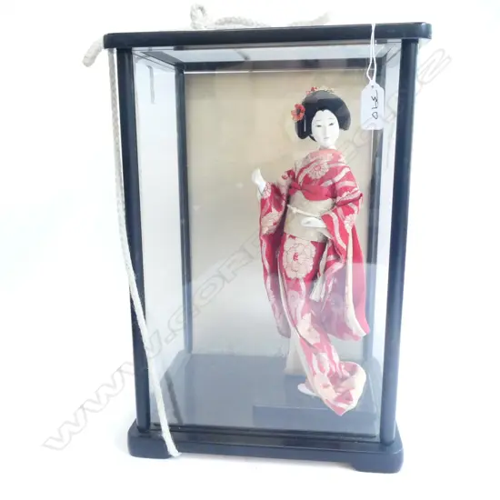 CASED JAPANESE DOLL H. 375MM