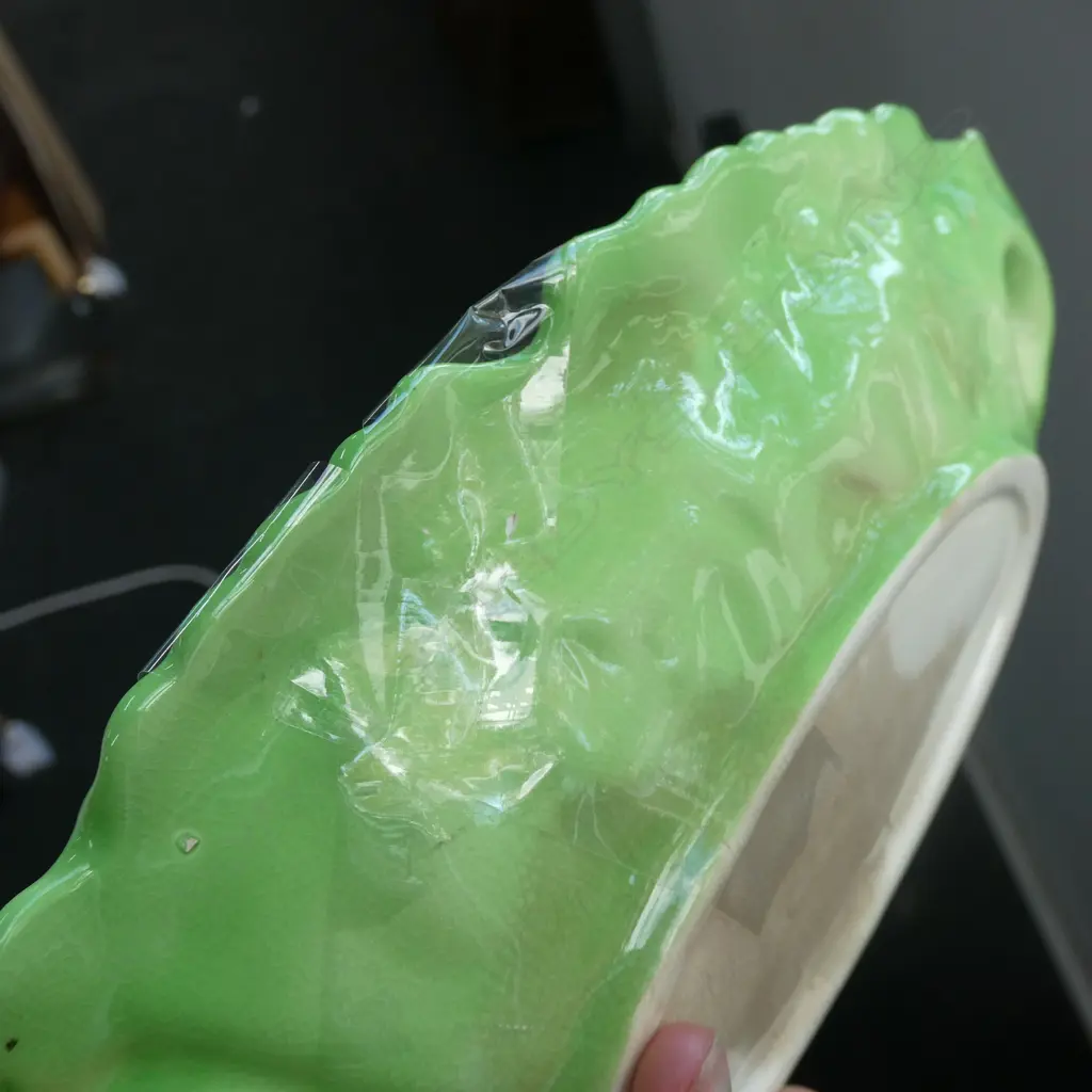 4 PCES CARLTONWARE 1 PCE VERY AF  Image 1++