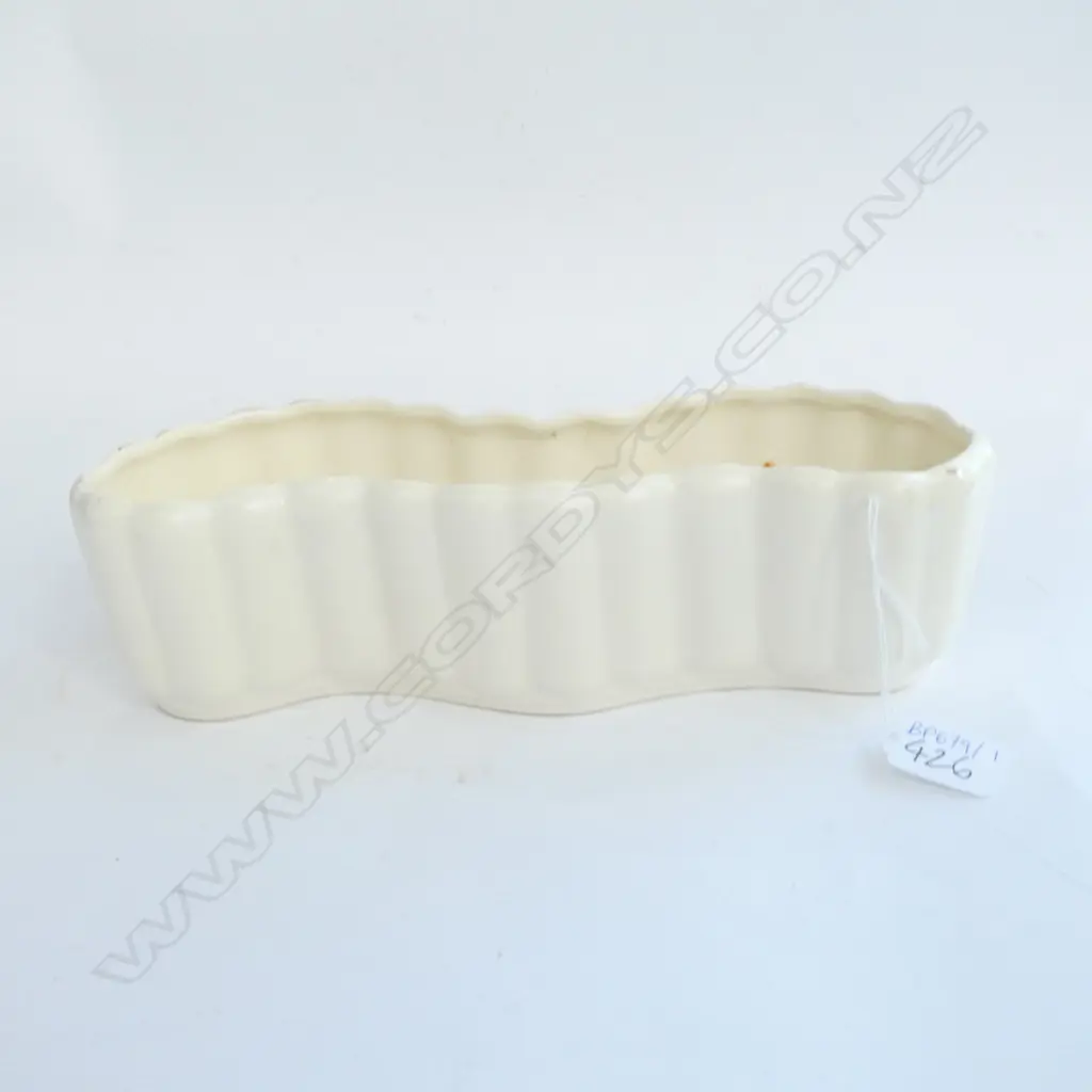 CROWN LYNN TROUGH VASE L. 270MM AF Image 1++