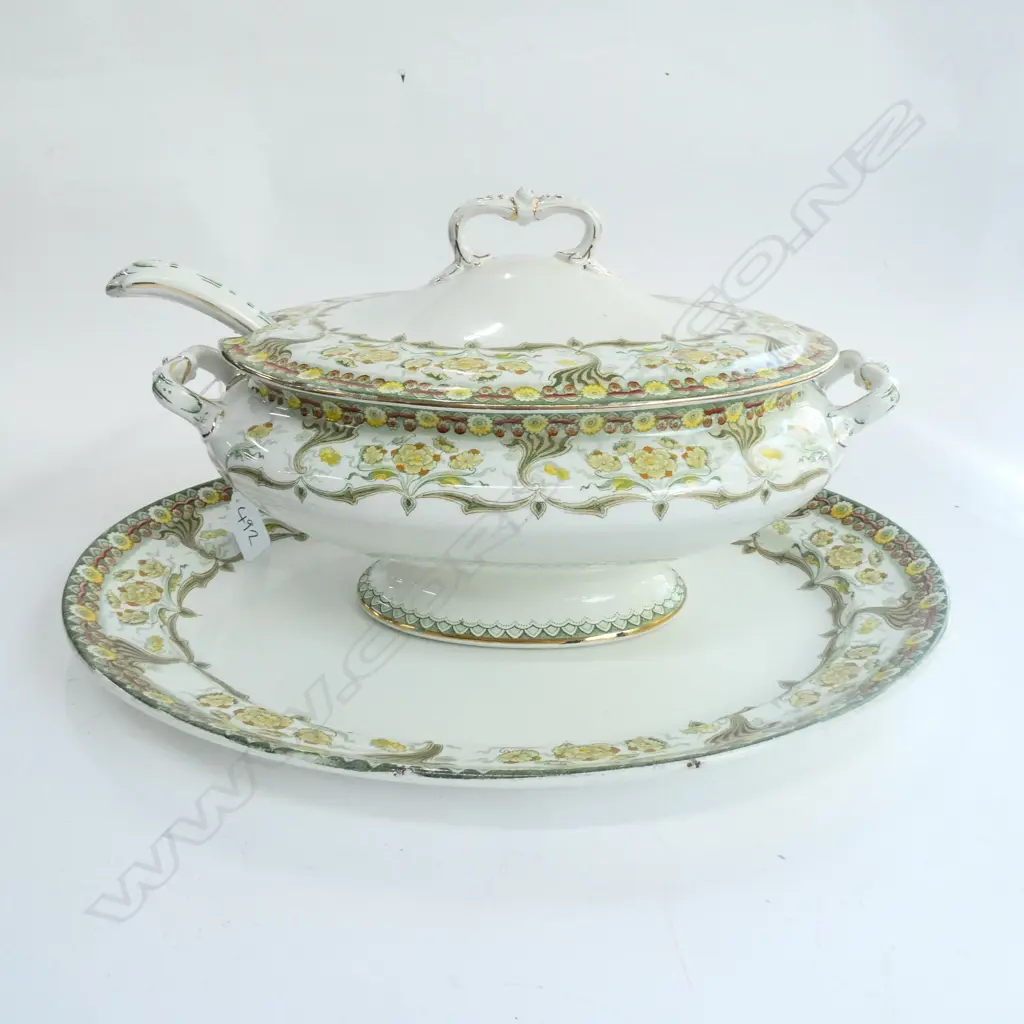 LARGE VICTORIAN ART NOUVEAU CHINA TUREEN/LADLE & LARGE ASHETTE Image 1++