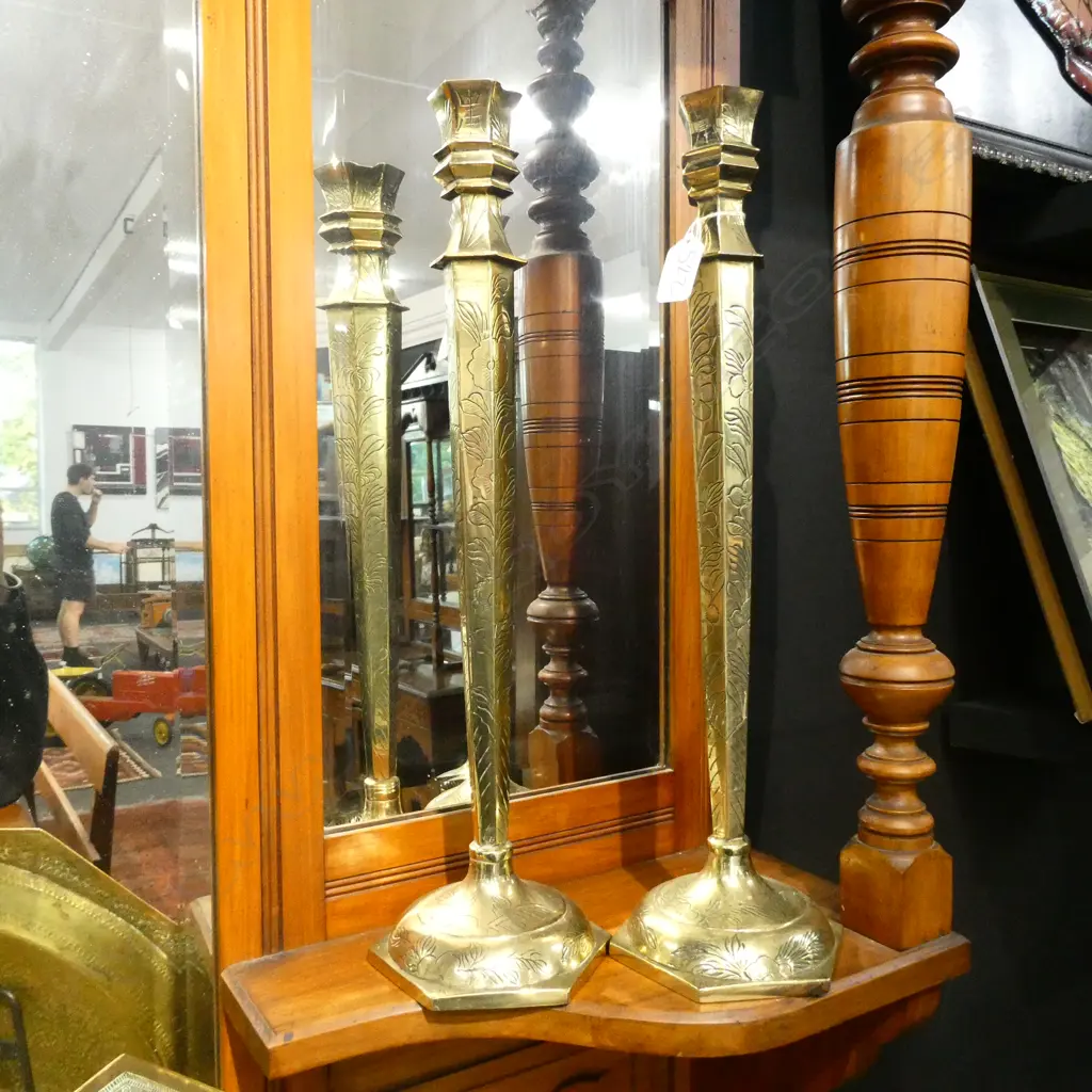 PR TALL BRASS CANDLESTICKS Image 1++