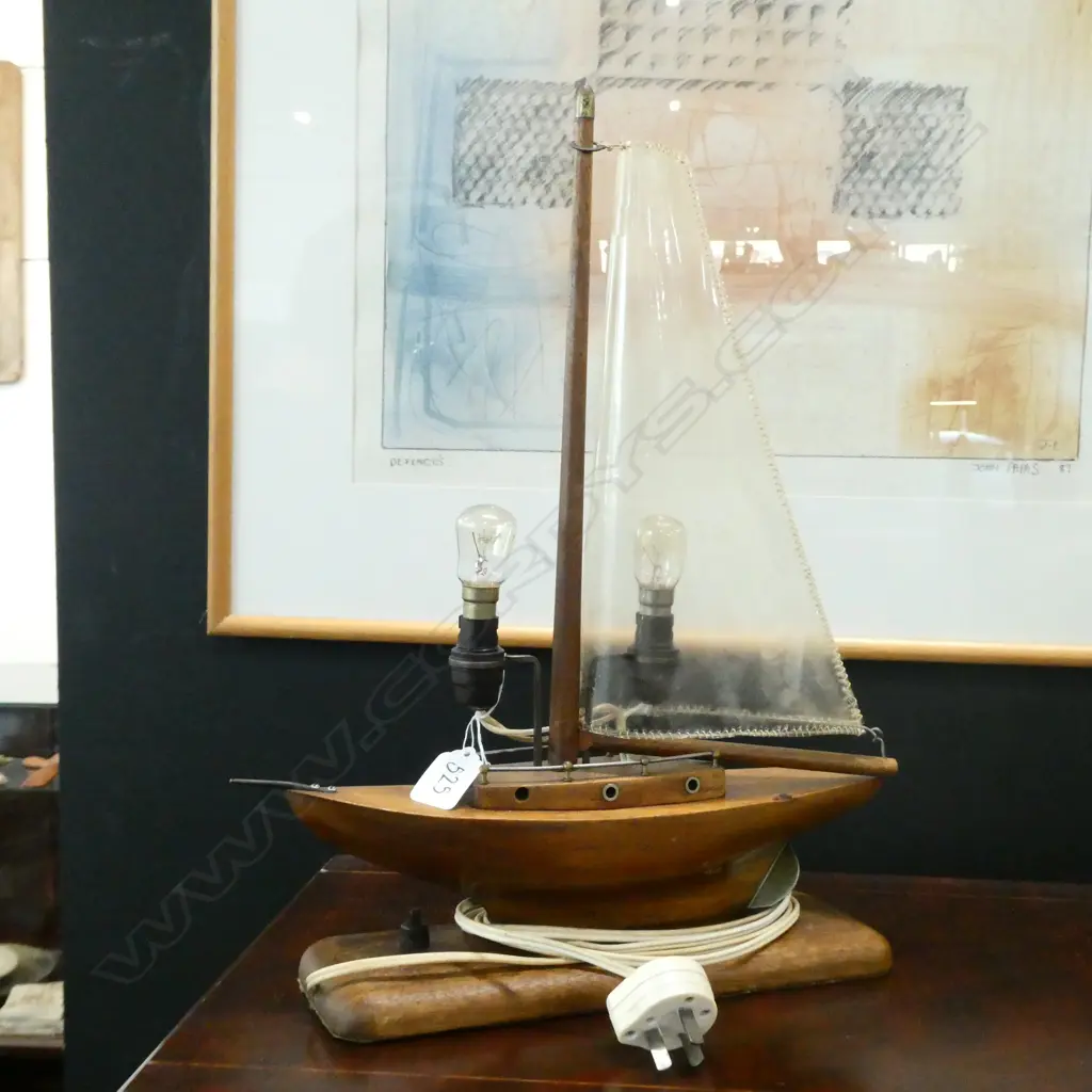 YACHT TABLE LAMP Image 1++