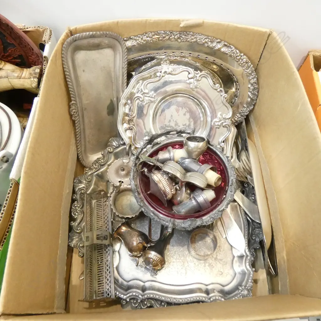 BOX LOT SILVERPLATE Image 1++