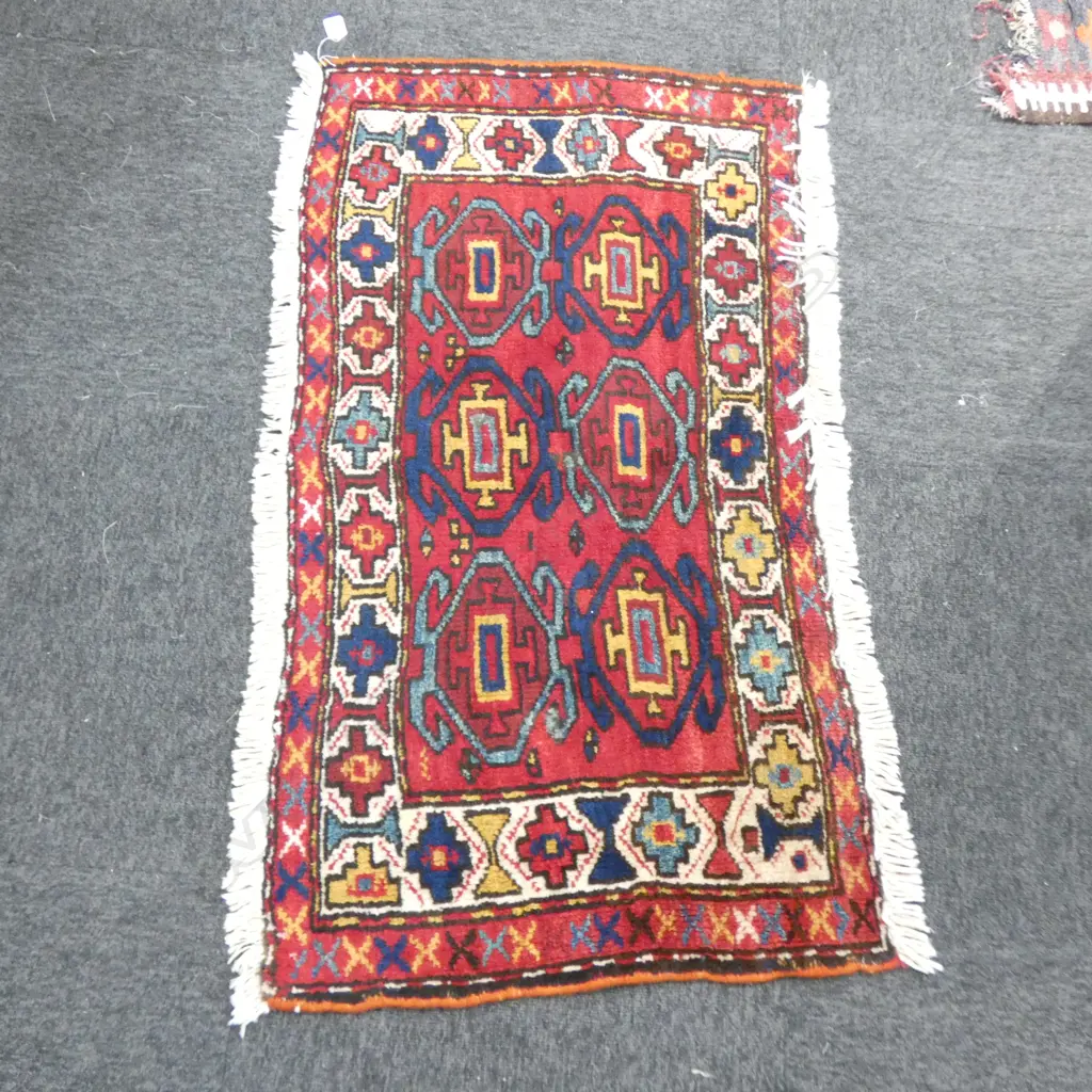 HAND KNOTTED ALL WOOL AFSHAR RUG 1120 X 600MM Image 1++