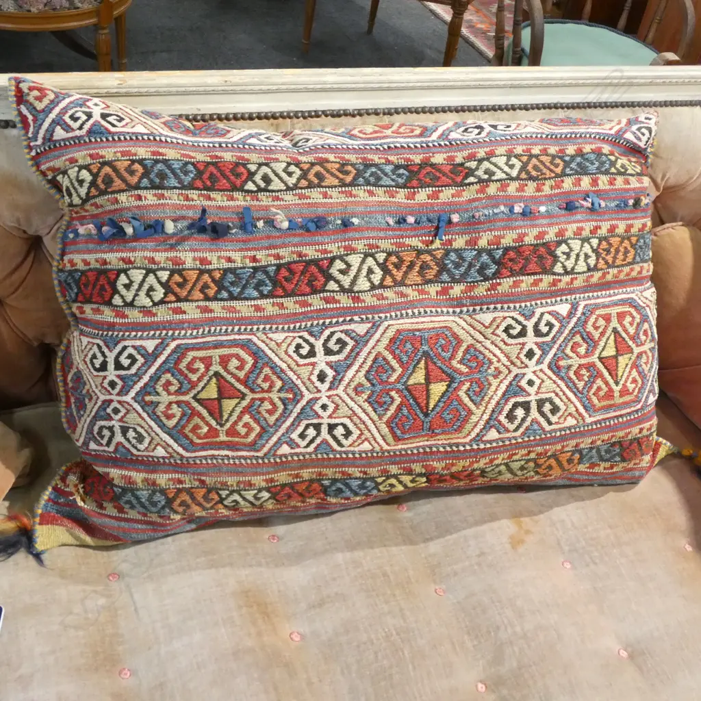LARGE KELIM BEDDING BAG AS CUSHION L. 900MM Image 1++