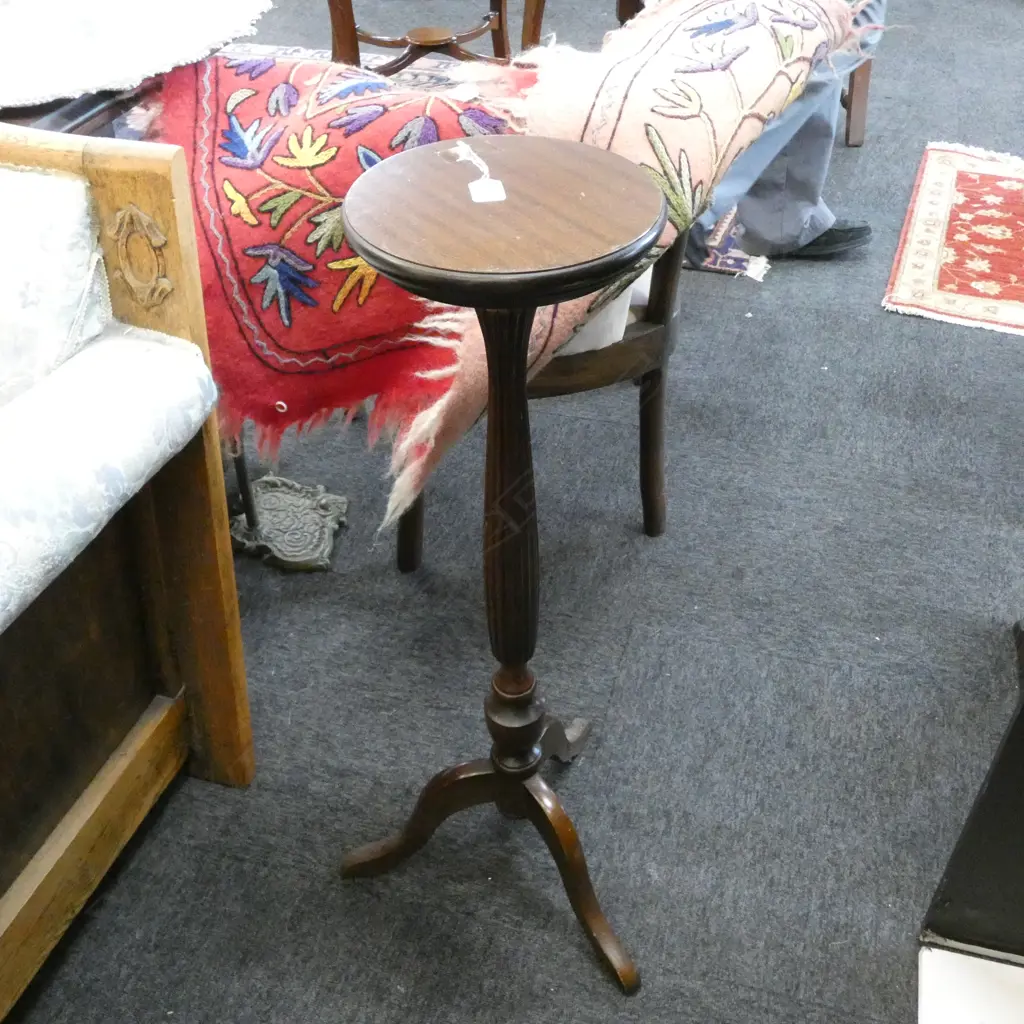 MAHOGANY PLANT STAND H 850 MM Image 1++