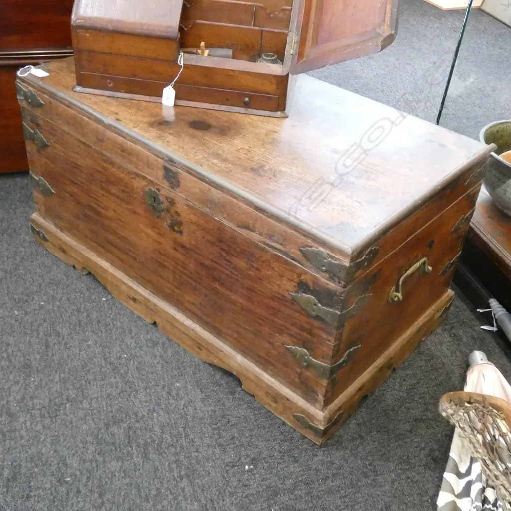 TEAK BRASS BOUND TRUNK WITH FITTED INTERIOR W 830 MM Image 1++