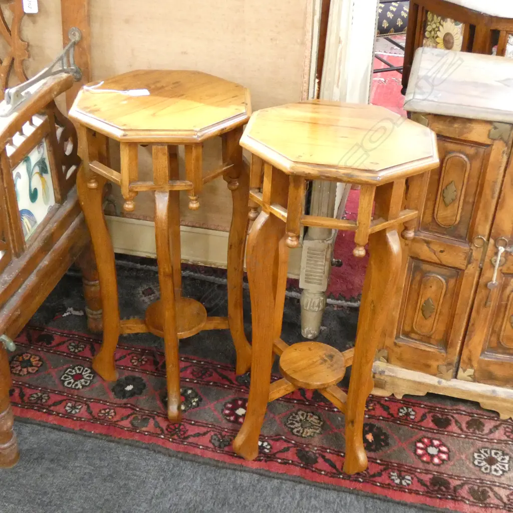  PR OF OCTAGONAL SIDE TABLES H 620 MM Image 1++
