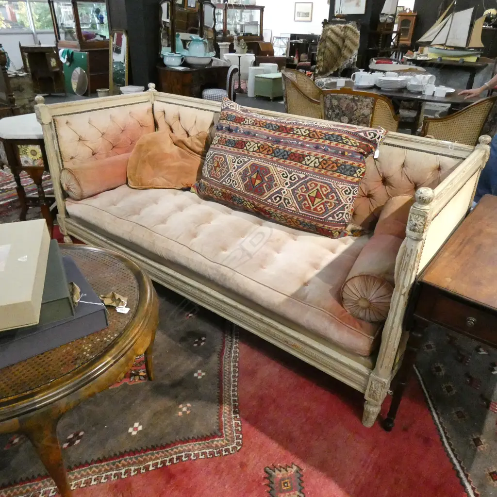 ANTIQUE FRENCH STYLE SETTEE L. 2Meters Image 1++