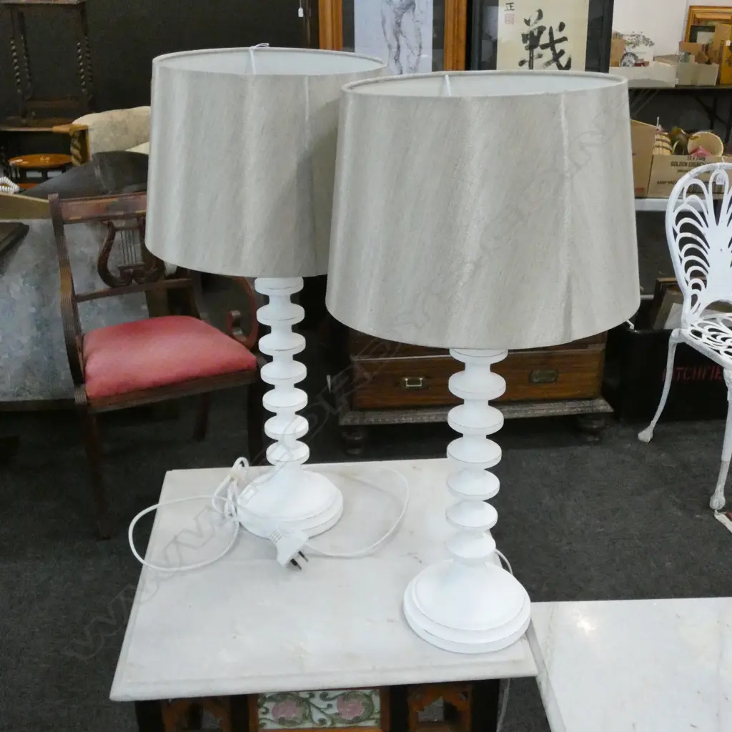 PR CONTEMPORARY LAMPS H. 590MM Image 1++