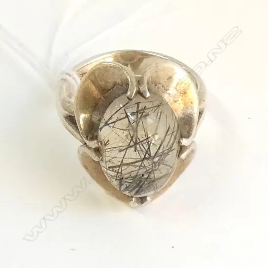 SILVER QUARTZ DRESS RING SIZE N1/2