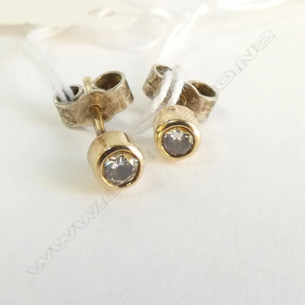 PR PR DIAMOND STUD EARRINGS (GOLD SET w SILVER KEEPERS) Image 1++