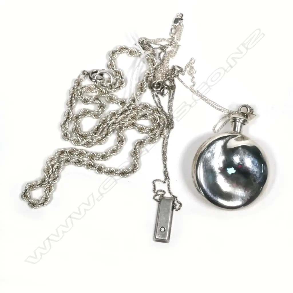 3 SILVER NECKLACES: 2 WITH PENDANTS. PERFUME & BAR Image 1++