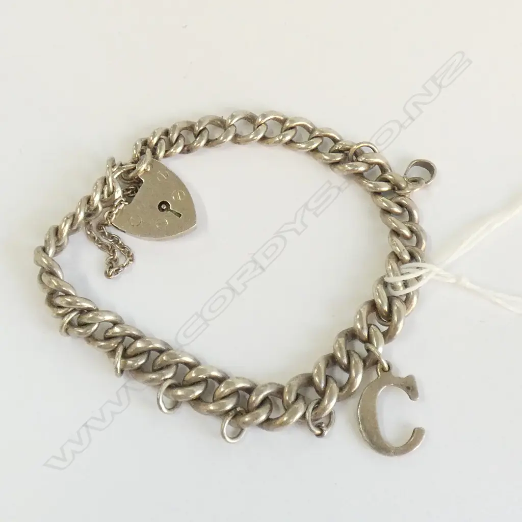 STG SILVER CURB LINK CHARM BRACELET WITH LOCK 28.3 G Image 1++