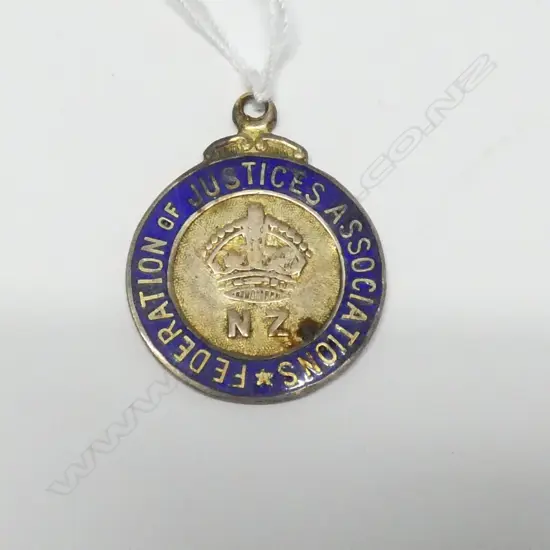 9ct GOLD NZ JUSTICES MEDAL