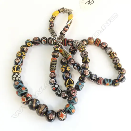 TRIBAL GLASS BEADS .SILVER CLASP.