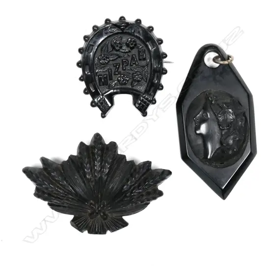 3 OLD VULCANITE/FRENCH JET JEWELLERY PCES