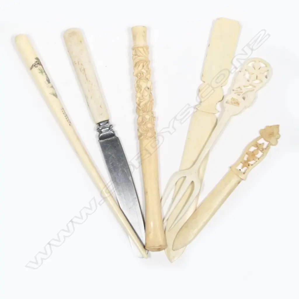6 ITEMS. FINE IVORY CARVED HAIR PIN? LETTER KNIVES PIPE ETC Image 1++