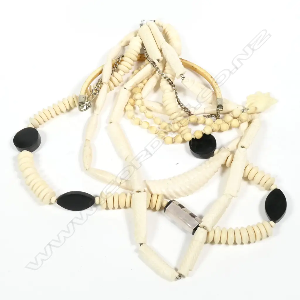 5 VINTAGE CARVED BONE NECKLACES Image 1++