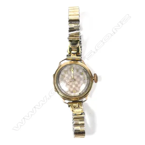 CYMA 9CT CASED LADY'S WRISTWATCH HINGE A.F