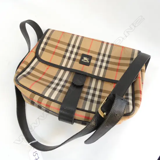 BURBERRY ? SATCHEL