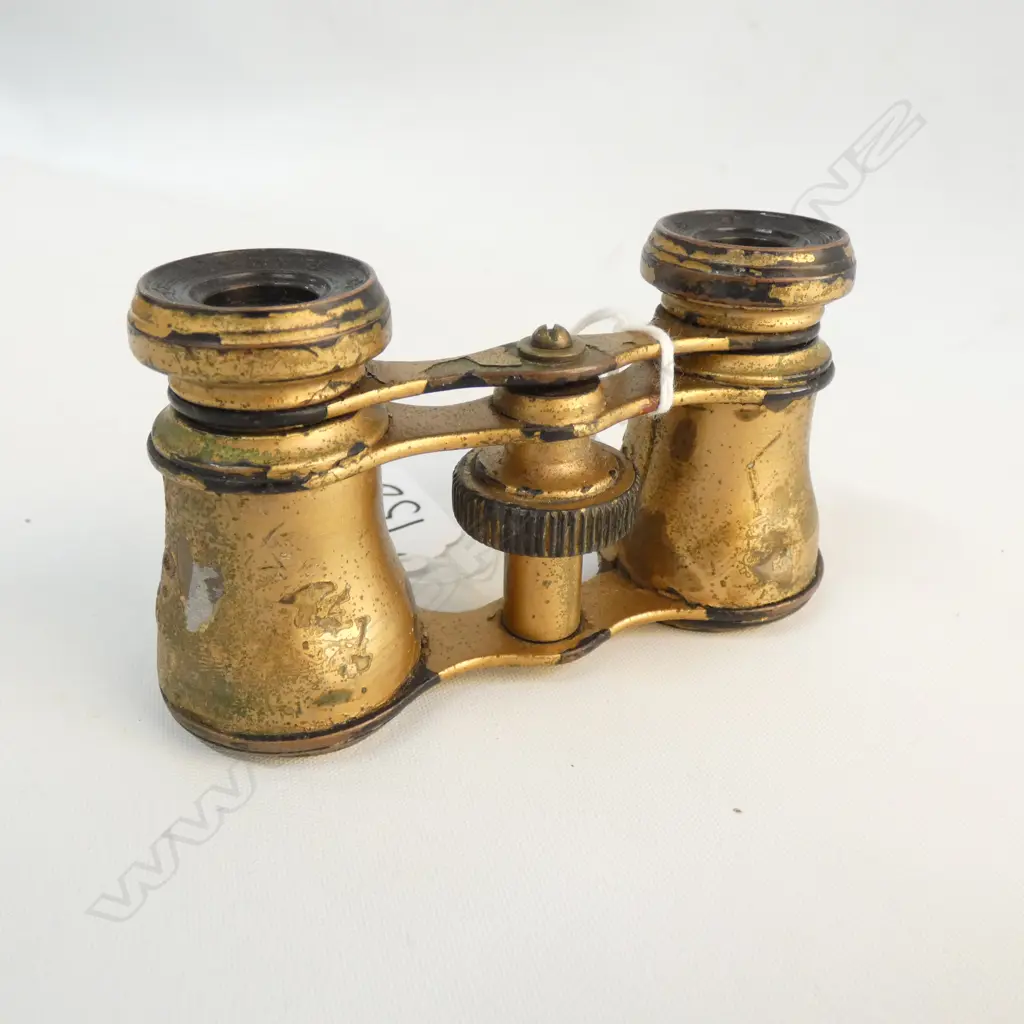 UADC OPERA GLASSES, LONDON Image 1++