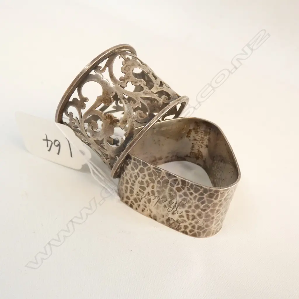 2 STERLING SILVER NAPKIN RINGS (1 NZ) Image 1++