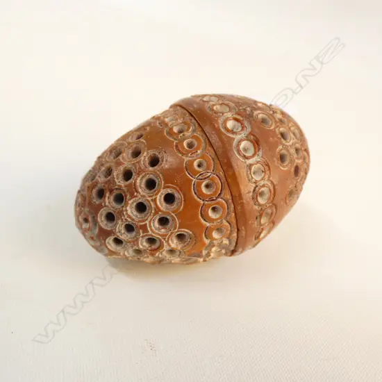 CARVED EGG SHAPED BOX