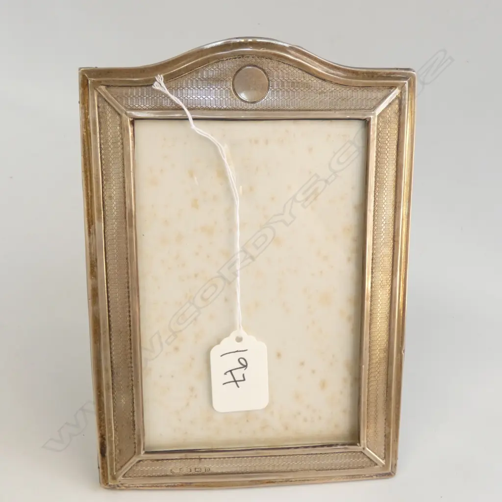  SILVER PHOTO FRAME Birmingham 1913.  190 x 135mm Image 1++