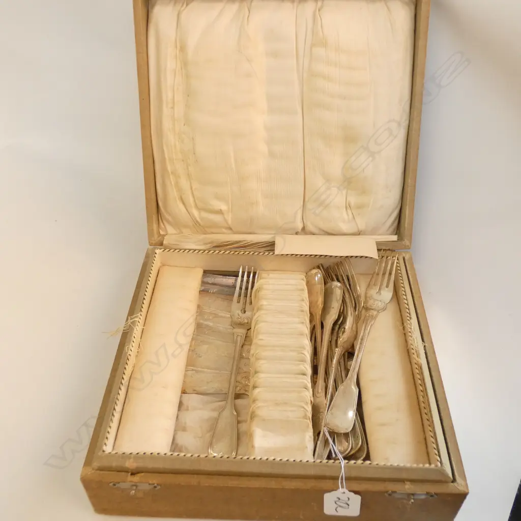 GERMAN .800 SILVER FISH SET IN ORIGINAL BOX Image 1++