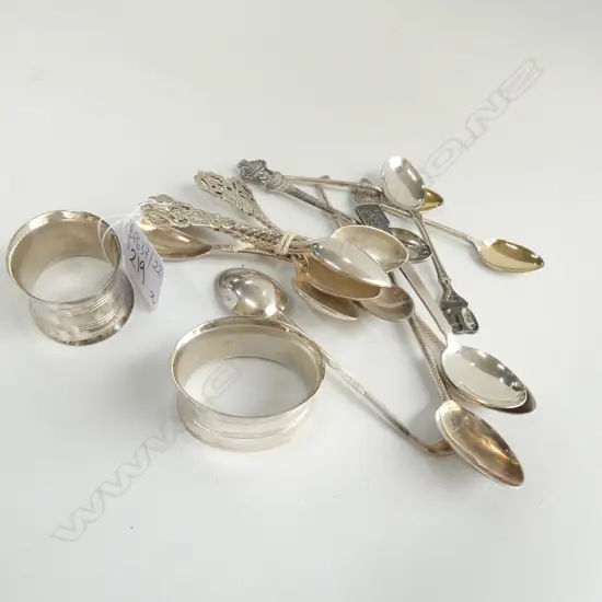 COLLECTION SILVER SPOONS + 2 STG NAPKIN RINGS 192 GRAMS TOTAL
