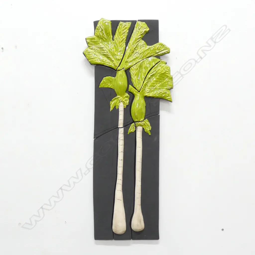 CERAMIC ART TILE BY WILMA JENNINGS, NIKAU PALM, 710X250mm Image 1++